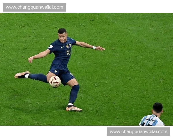 姆巴佩领衔法国队再战世界杯冲击历史伟大成就
